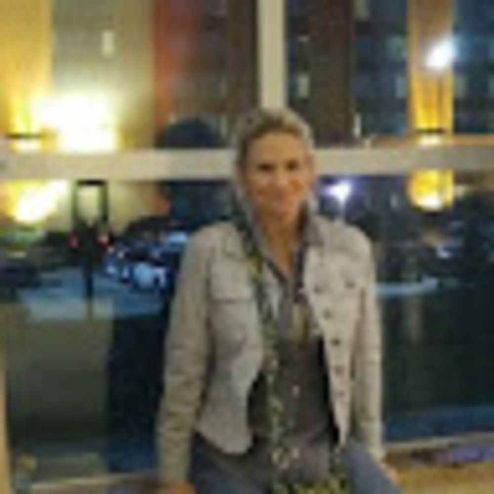 Meet your Posher, Lorri